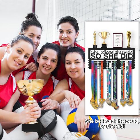 عرض شماعة ميدالية مع رف الكأس، حامل ميدالية رياضية مطورة، حامل شريط رف عرض الكأس، شماعة حائط بسيطة مع كلمات تحفيزية للرياضيين والشباب in Kuwait