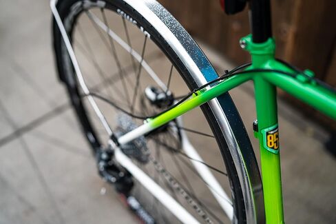 أعمال تصميم بورتلاند | مصدات معدنية كاملة | 700 × 45 ملم، فضي مصقول in Kuwait