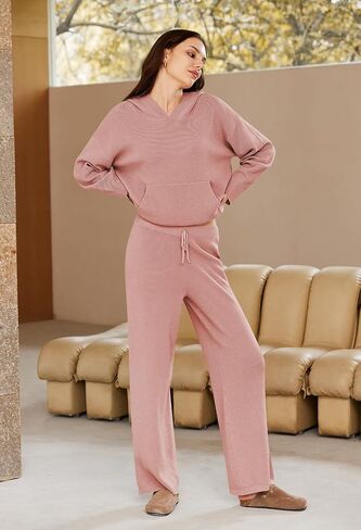 مجموعة سترة Pink Queen للنساء بلوفر بغطاء للرأس متطابق مع بنطال واسع الساق وفضفاض محبوك مع جيب in Saudi Arabia