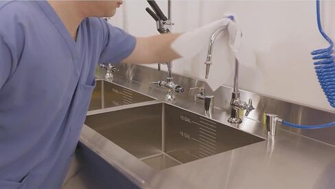 Medline Absorbent Wipers+ Disposable Heavy Duty Dry Wipes, 12" x 13" (90 Count, Pack of 1) in Kuwait