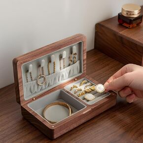 Small Wooden Jewelry Box, Vintage Delicate Walnut Wood Jewelry Case, Ideal Gift for Women Protable Travel Jewelry Organizer.