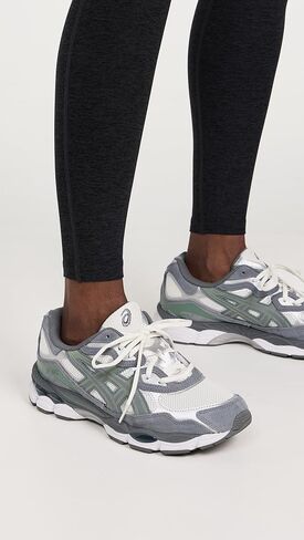 حذاء ASICS Gel-NYC الرياضي in Kuwait