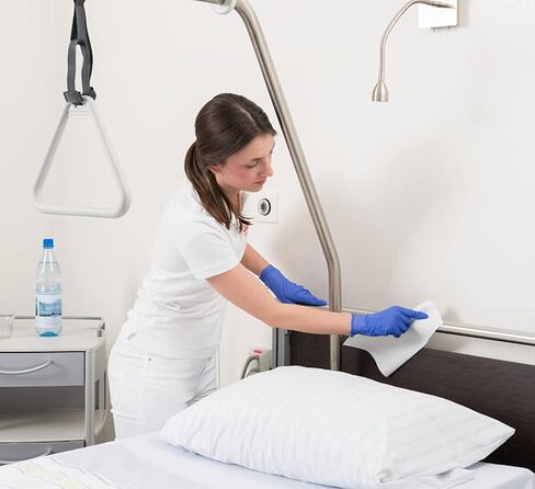 Vileda Professional - MicronSolo Single-use Microfiber Cloth White, Cleans Dirty Surfaces, Removes Grease and Fatty Dirt, Practical and Versatile in Saudi Arabia