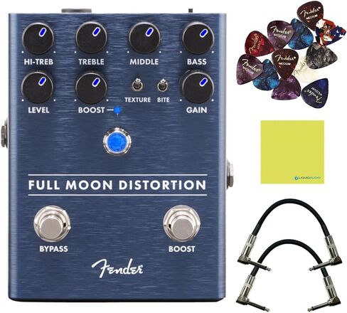 دواسة تشويه Fender Full Moon، حزمة التعزيز والكسب مع 2x Strukture S6P48 كابلات التصحيح ذات الزاوية اليمنى المنسوجة، 12x Fender Guitar Picks وقطعة قماش لتلميع الأدوات الصوتية السائلة in Saudi Arabia