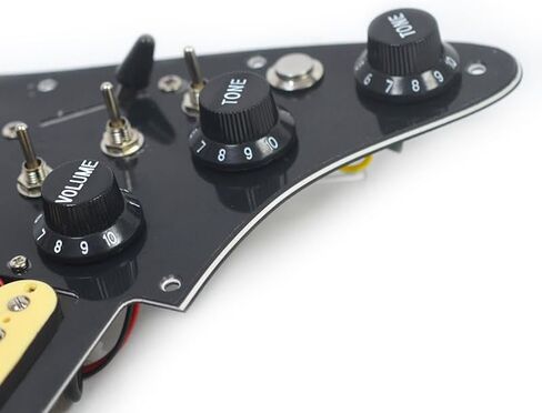 Black 3Ply SSH Electric Guitar Cut-off Switch Left Handed Pickguard Pickup with Singlecut Wiring Loaded Prewired Pickguard Swith Control Scratchplate for Fender Strat Guitar Replacement in Saudi Arabia