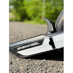 Tethered Charger Plug for Onewheel GT/GTS