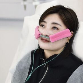 Nasal Oxygen Covers Cannula Comfort Cushions for Oxygen Patients Cannula Face Protectors Prevent Irritation to Cheek Skin 1 Pair