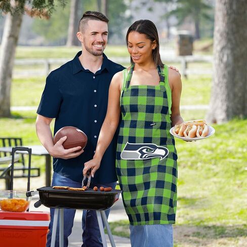 FOCO NFL unisex-adult Nfl Team Logo Grilling Cooking Chef Gear - Apron, Mitt, Hat in Saudi Arabia