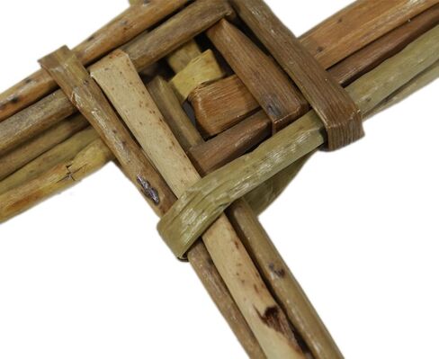 Biddy Murphy St. Brigid’s Cross Hanging 6" x 6" x 3/4" Made in Ireland in Saudi Arabia