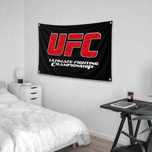 UFC في نهاية المطاف بطل القتال خلفية سوداء الفن نسيج 3 × 5FT غرفة نوم جدار الفن نسيج لغرفة المعيشة عنبر الأسرة in Saudi Arabia