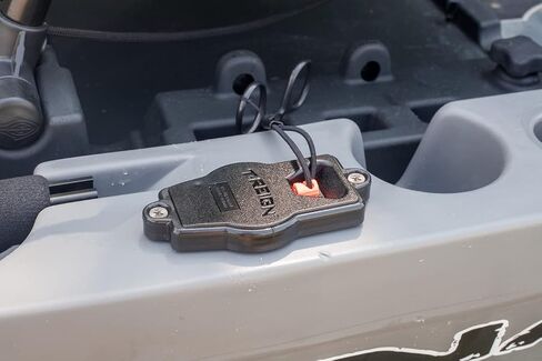 YakAttack Surface Mount Retractor (RET-1001) in Saudi Arabia
