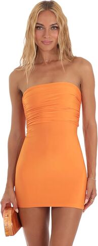 فستان قصير برتقالي ضيق: بدون حمالات، بلا أكمام، نمط Bodycon شفاف قليلاً مع تصميم سهل الارتداء وتفاصيل حلقة in Kuwait