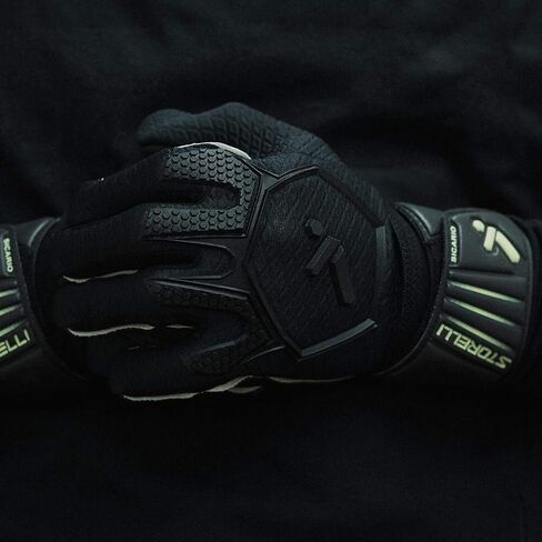 Storelli Sicario Original مع قفازات حارس المرمى SpeedGrip | قفازات حارس مرمى كرة القدم الاحترافية | قبضة يد داخلية وخارجية شديدة in Kuwait