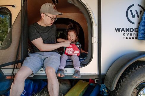 مجموعة أدوات المغامرة الطبية للإسعافات الأولية للعائلة in Kuwait