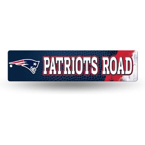 Rico Industries NFL New England Patriots 16-Inch Plastic Street Sign Décor