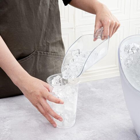 Restaurantware Met Lux 6 Ounce Ice Scoop 1 Flat Bottom Food Scoop - Beveled Front Edge Hanging Slot Clear PC Plastic Flour Scoop Lightweight For Ice Or Dry Ingredients in Saudi Arabia