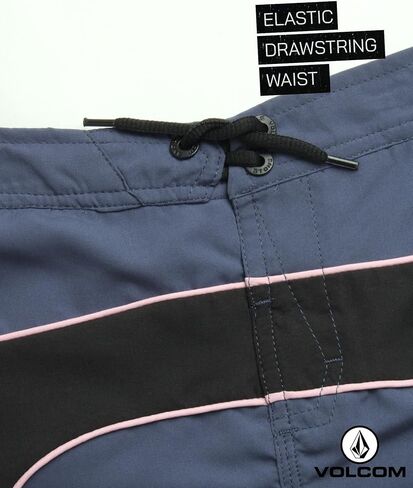 طقم ملابس سباحة للأولاد من فولكوم - قطعتين تي شيرت بأكمام قصيرة وشورت سباحة - مجموعة ملابس سباحة للأولاد (2T-7) in Kuwait