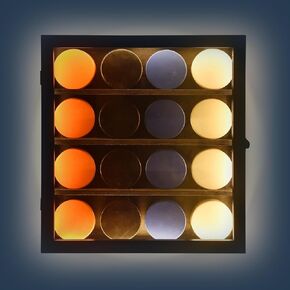 حافظة عرض قرص الهوكي مع ضوء LED من الأكريليك الشفاف لإطار الهوكي وحامل إطار الهوكي المحمي من الأشعة فوق البنفسجية، علبة عرض لامعة لتذكارات كرات الهوكي in Kuwait