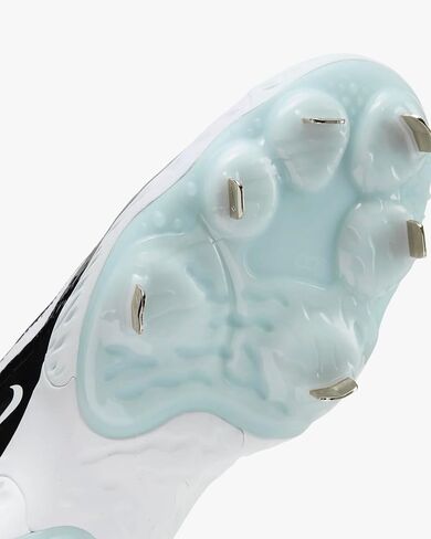 Nike Alpha Team Huarache Elite 4 Low Metal Baseball Cleats in Saudi Arabia