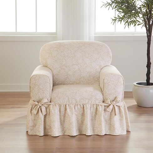 أغطية أريكة مكشكشة من نسيج التويل الأساسي من SureFit، غطاء أريكة بتصميم قطعة واحدة مطبوعة من القطن وتنورة مكشكشة، غطاء أريكة قابل للغسل في الغسالة، زهور محايدة in Kuwait