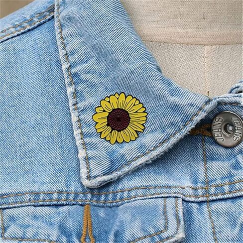 دبوس مطلي بالمينا بتصميم زهرة الاقحوان اللطيفة للسيدات من خليط معدني مزين بالمينا بتصميم زهرة عباد الشمس الصفراء والفستان، دبوس طية صدر السترة للقبعة والجاكيت والحقيبة القماشية، معدن، بدون احجار in Kuwait