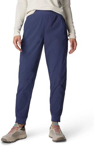 Columbia Women's Leslie Falls Jogger in Saudi Arabia