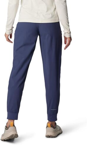 Columbia Women's Leslie Falls Jogger in Saudi Arabia