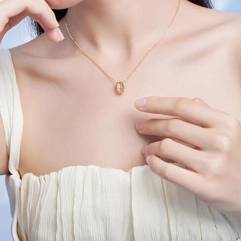 عقد بقلادة سلسلة ذهبية مع عرق اللؤلؤ قلادة انيقة من الفضة الاسترلينية للنساء in Kuwait