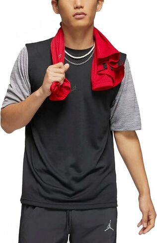 قميص Nike Jordan Dri-FIT Sport بيان 3 في 1 للرجال in Saudi Arabia