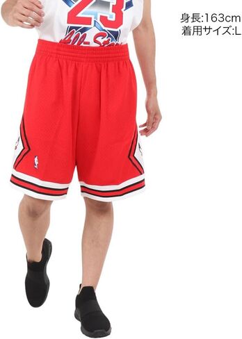Mitchell & Ness NBA Swingman Road Shorts Bulls 97-98 Scarlet LG in Saudi Arabia