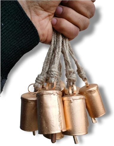 مجموعة من 10 أجراس ذهبية بقرة معدنية مزخرفة من الحديد النحاسي عتيقة زينة معلقة جرس لعيد الميلاد جارلاند ديكور باب شجرة in Kuwait