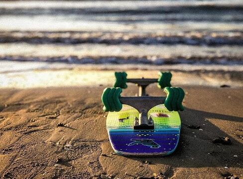 Shark Wheel High Performance DNA Formula, Skateboarding Wheels, Longboard Skateboarding Wheels, Cruiser Skateboard Wheels, Surf Street Skateboard Wheels, 54mm, 60mm, 72mm (Set of 4 Wheels) in Saudi Arabia