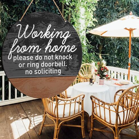 علامة عمل، لافتة معلقة دائرية للمكتب المنزلي ديكور لا تزعج أو تدق ديكورات الحائط علامة خشبية للباب الأمامي، الشرفة، الفناء، أنا أعمل إذا كان الأمر عاجلاً، يرجى إرسال رسالة نصية in Kuwait