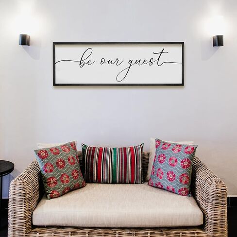 لافتة حائط مؤطرة من Be Our Guest لديكور منزل المزرعة وديكور جدار غرفة النوم فوق السرير وغرفة الضيوف وديكور جداري فني لغرفة المعيشة (48 × 16 بوصة، أسود) in Saudi Arabia