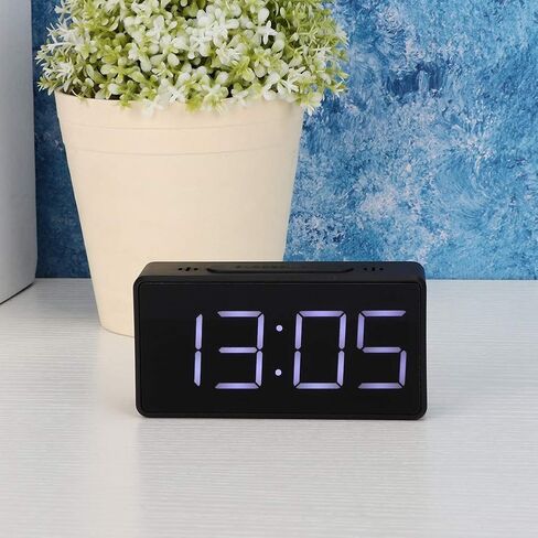 Mumusuki Digital Alarm Clock for Bedroom, Simple Electronic Clock LED Digital Bedside Alarm Clock with Snooze Function USB Charger for Student Home Use (Black) in Kuwait