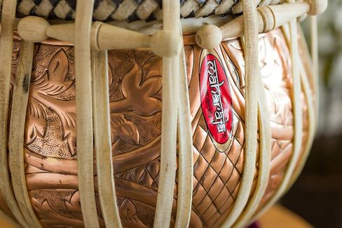 مجموعة طبلة طبلة من مهراجا ميوزيكالز، احترافية، بيان نحاسي 3.5 كجم - نحت مصمم، شيشام طبلة ديان، حقيبة مبطنة، مطرقة، وسائد، غطاء، آلة الطبلة الموسيقية (PDI-CJH) in Kuwait