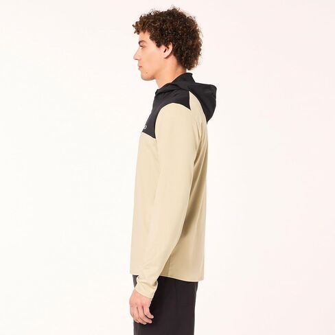 Oakley Gravity Range Hoodie in Saudi Arabia