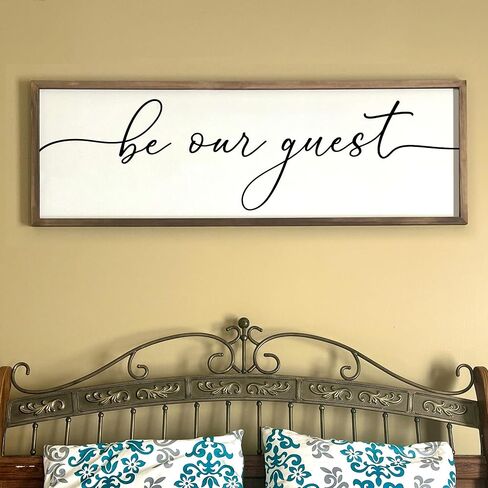 لافتة حائط مؤطرة من Be Our Guest لديكور منزل المزرعة وديكور جدار غرفة النوم فوق السرير وغرفة الضيوف وديكور جداري فني لغرفة المعيشة (48 × 16 بوصة، أسود) in Saudi Arabia