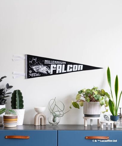 STAR WARS™ Pennant in Saudi Arabia