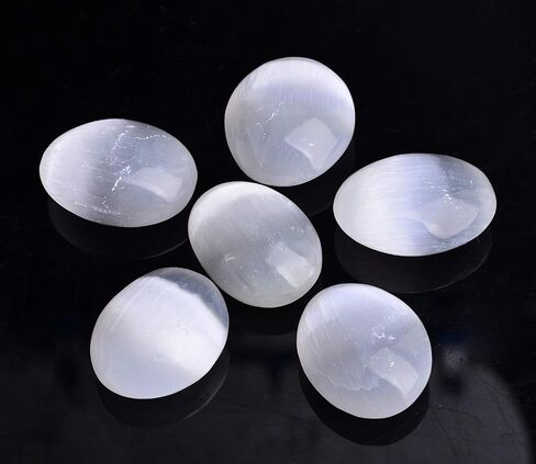 AMOYSTONE 6 قطع بيض من أحجار الكريستال السيلينيت المغربي مع قاعدة خشبية للشفاء والريكي وديكور المنزل 1.5-2 بوصة in Kuwait