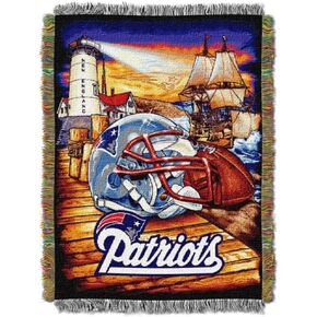 Northwest NFL New England Patriots Unisex-Adult Woven Tapestry Throw Blanket, 48" x 60", Home Field Advantage