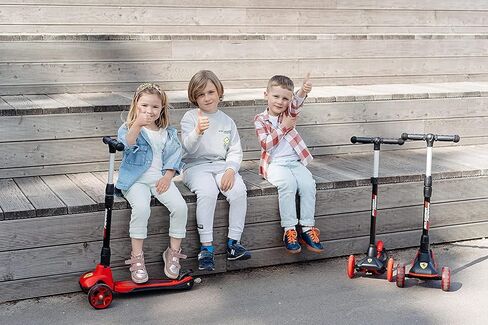 فيراري كيك بورد - سكوتر فيراري فاخر بثلاث عجلات بتصميم إيطالي للأطفال in Kuwait