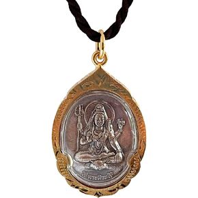 دورجا (शिव) مع تميمة/قلادة شيفا (शिव)
