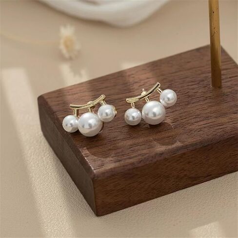 أقراط اللؤلؤ اللذيذة للنساء والفتيات مطلية بالذهب إبداعية رقيقة ابتسامة ثلاثية الكرة العنقودية شرابة الأقراط للعرائس الزفاف عيد ميلاد مهرجان هدايا مجوهرات in Saudi Arabia
