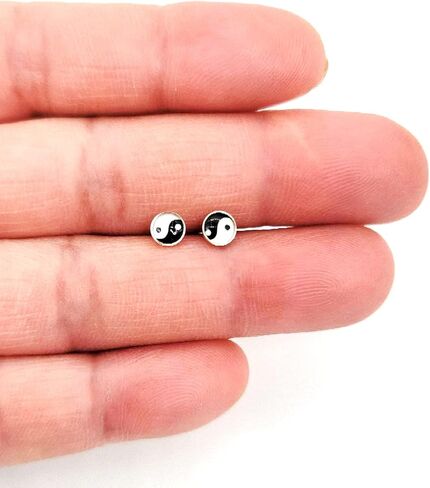 أقراط مسمار من الفضة الإسترلينية Ying Yang من KIWI DAISY (خالية من النيكل) والفضة الإسترلينية والفضة الاسترلينية, فضة استرلينية, فضة خالصة in Kuwait