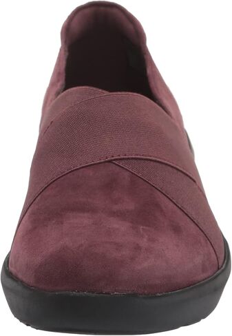Clarks Women's Kayleigh Slip Loafer in Saudi Arabia
