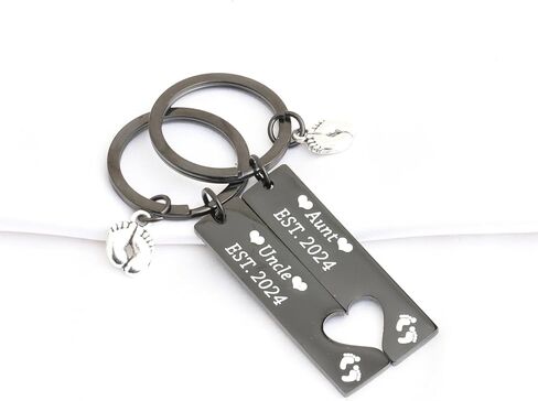 FUSTMW New Aunt and Uncle gifts Est 2024 Keychain Set Pregnancy Announcement Gift First Time Uncle Gifts for Aunt to Be Gifts in Kuwait