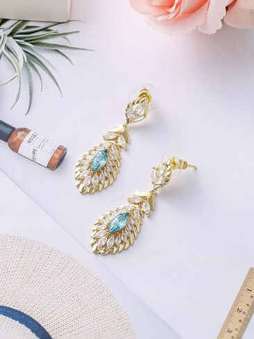 Oval Crystal Pendant Dangle Necklaces and Earrings Jewelry Sets for Women Glod Plated in Saudi Arabia