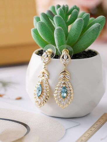 Oval Crystal Pendant Dangle Necklaces and Earrings Jewelry Sets for Women Glod Plated in Saudi Arabia