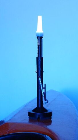 Kayalite® ضوء كاياك عالي الأداء مع الشعلة الكهربائية Kayalu R25® | حزمة كومبو برو بادلر | أعلى التقييمات بين لاعبي التجديف الهواة والمحترفين والرحلات الاستكشافية in Kuwait